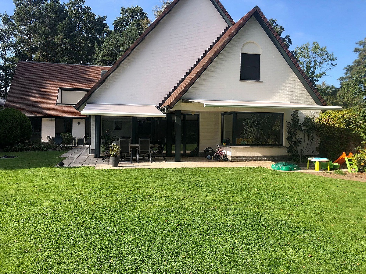 2x V360 Saint Tropez Brasschaat 2