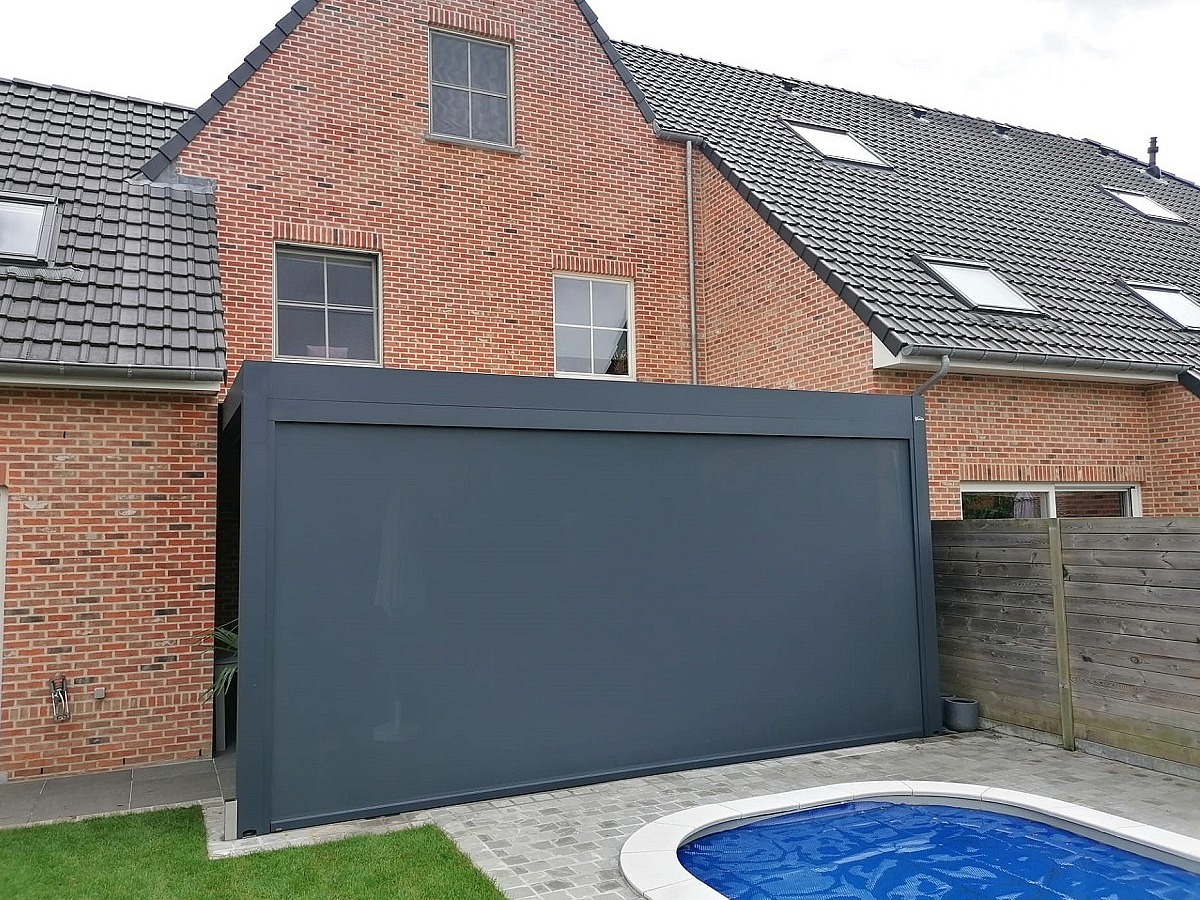 V870 Arezzo lamellendak met Arezzoscreen Wommelgem 2