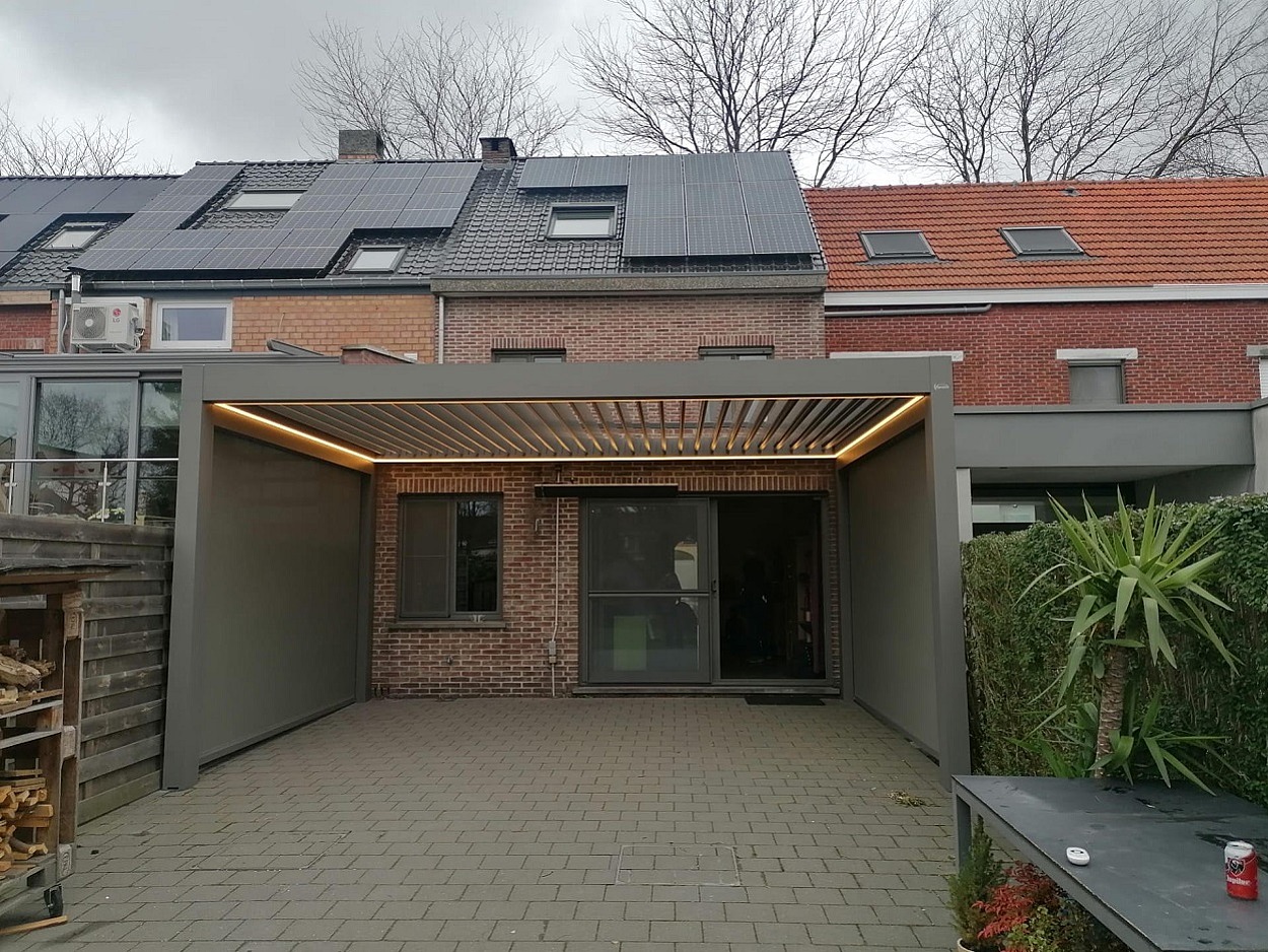 V870 Arezzo lamellendak met arezzoscreens en dimbaar ledverlichtin Brasschaat 7