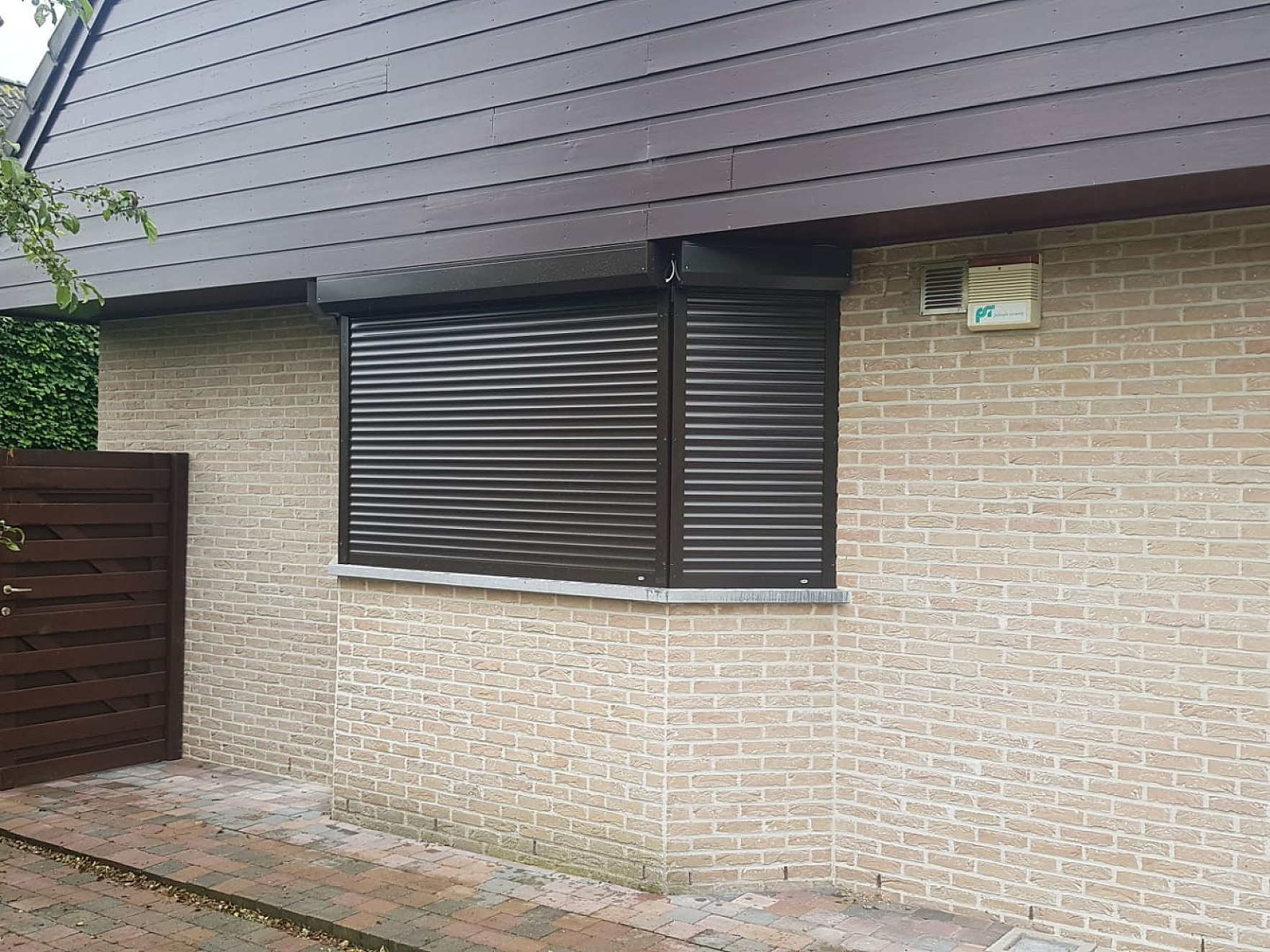 RV45 voorzetrolluik Brecht 2 3