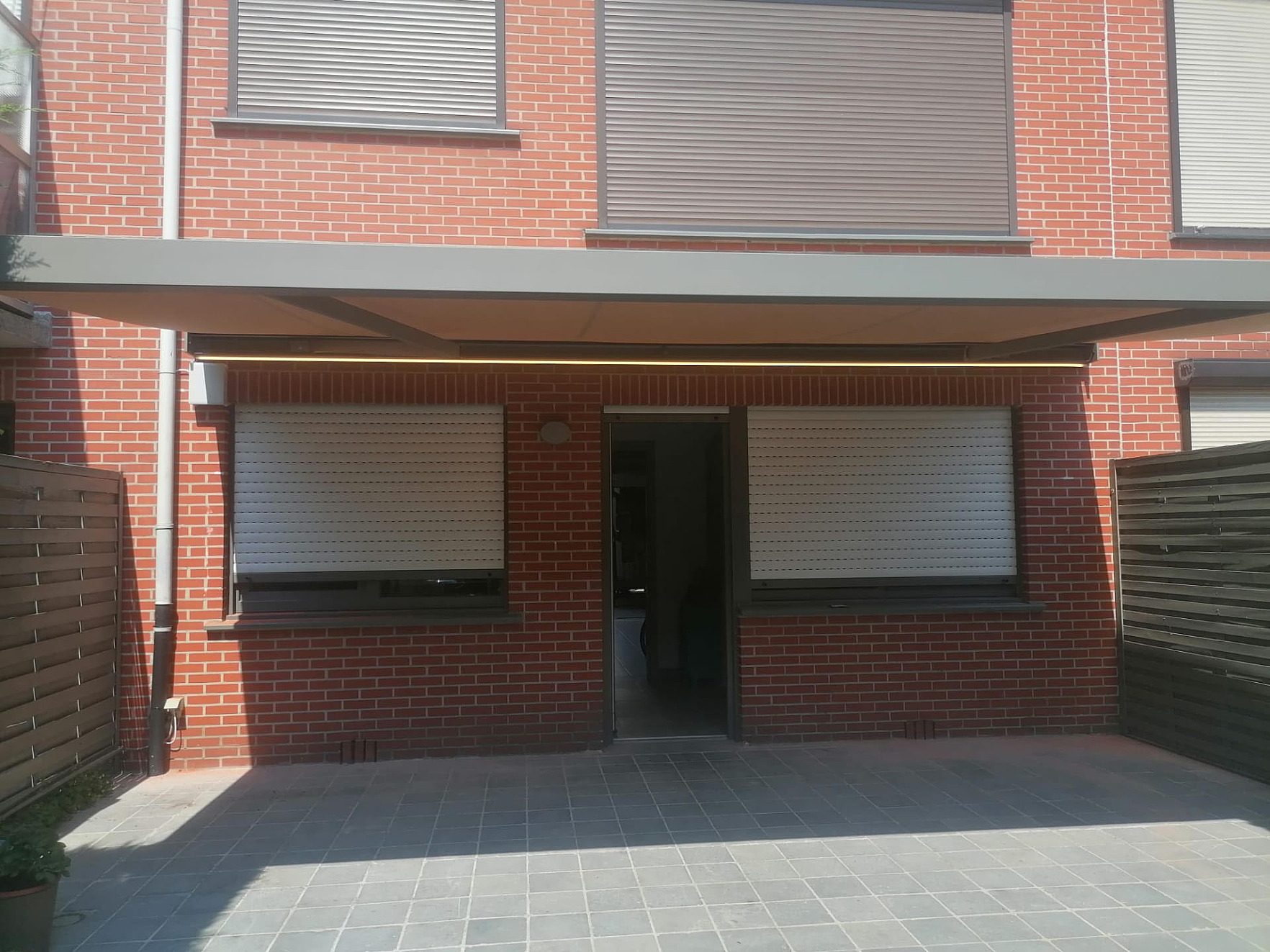 V460 Santander met ledstrip Merksem 2