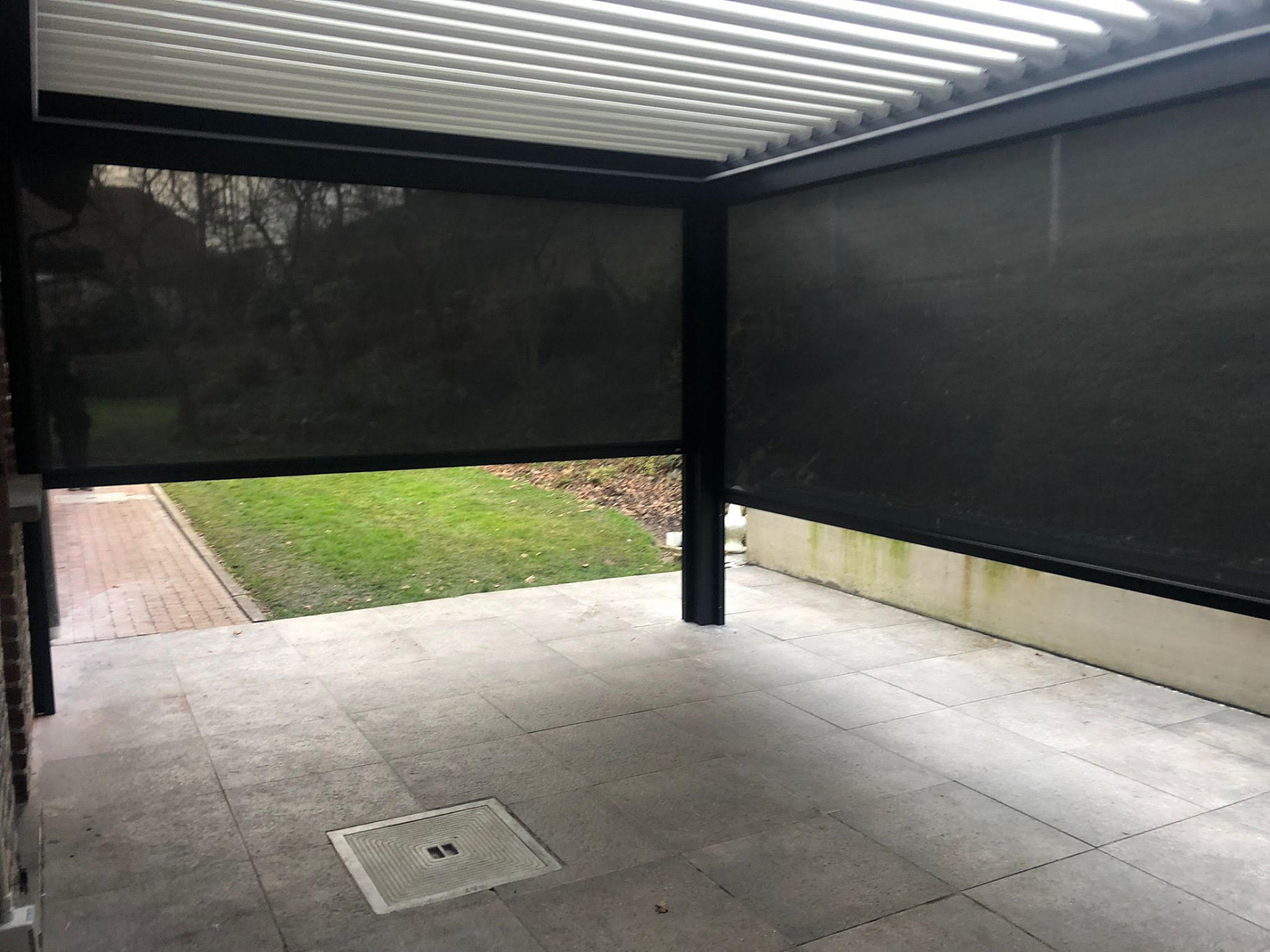 V870 Arezzo lamellendak met V550 screens Lennik 4