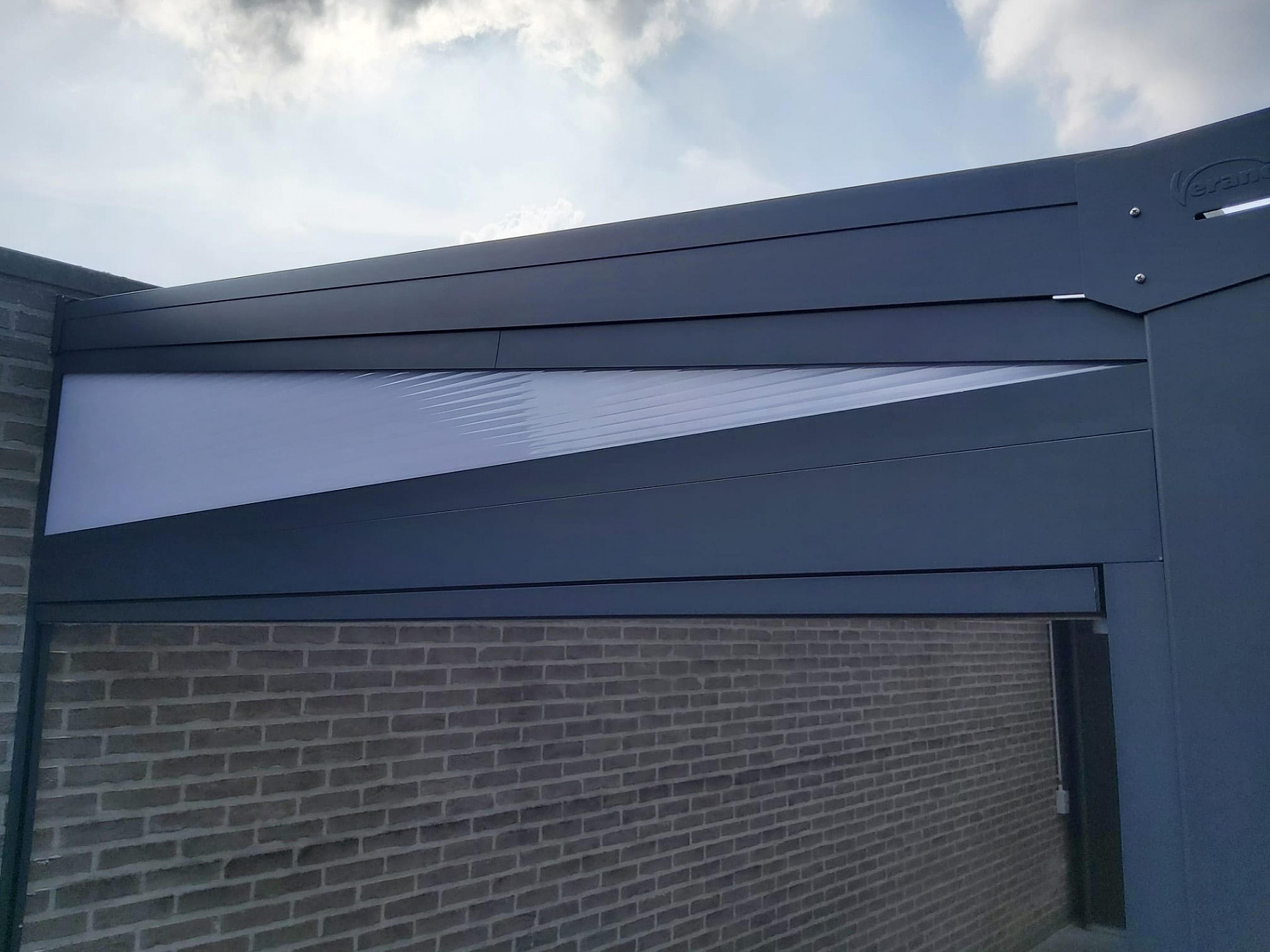 V905 Iseo PC terrasoverkapping met ritzscreens Brasschaat 2