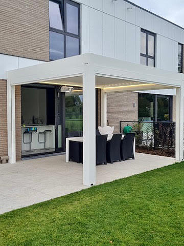 V870 Arezzo met ritzscreens en dimbaar ledverlichting Brecht 9
