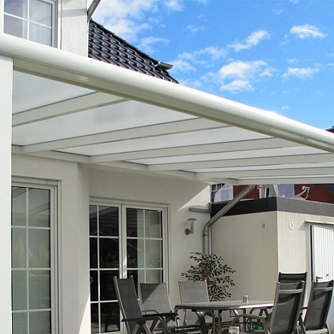 Iseo overkapping wit terras luxe uitstraling