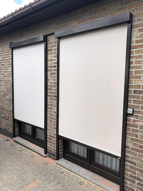 V360 Saint Tropez knikarmscherm en V550 screens Zandvliet 6