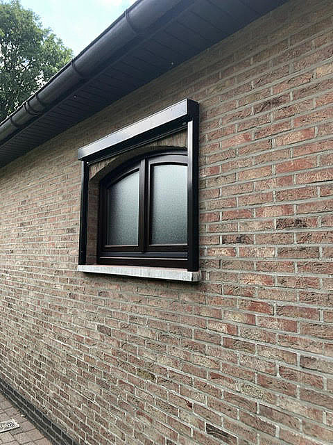 V360 Saint Tropez knikarmscherm en V550 ritzscreens Zandvliet 9