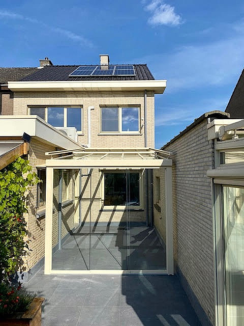 V908 Ledro V764 Olivera glaswand V610 verandazonwering Stabroek