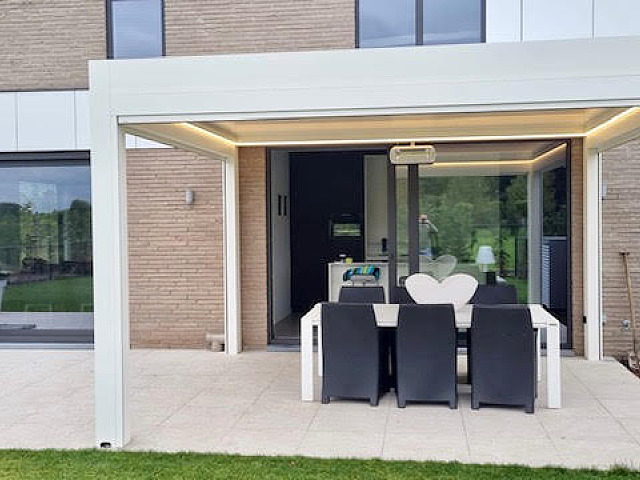 V870 Arezzo met ritzscreens en dimbaar ledverlichting Brecht 6