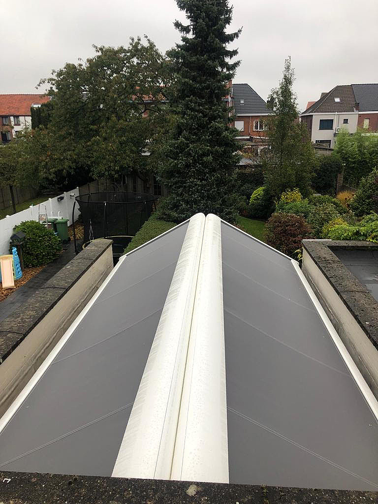 2x V610 verandazonwering Ekeren 2
