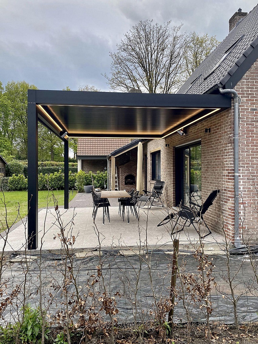 V870 Arezzo met screen en heater Brasschaat 4